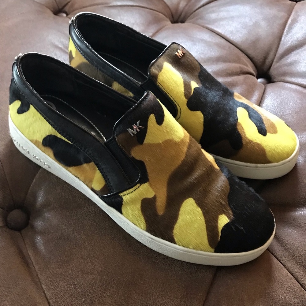 Micheal Kors Slip on Animal Fur Sneakers sz 8
